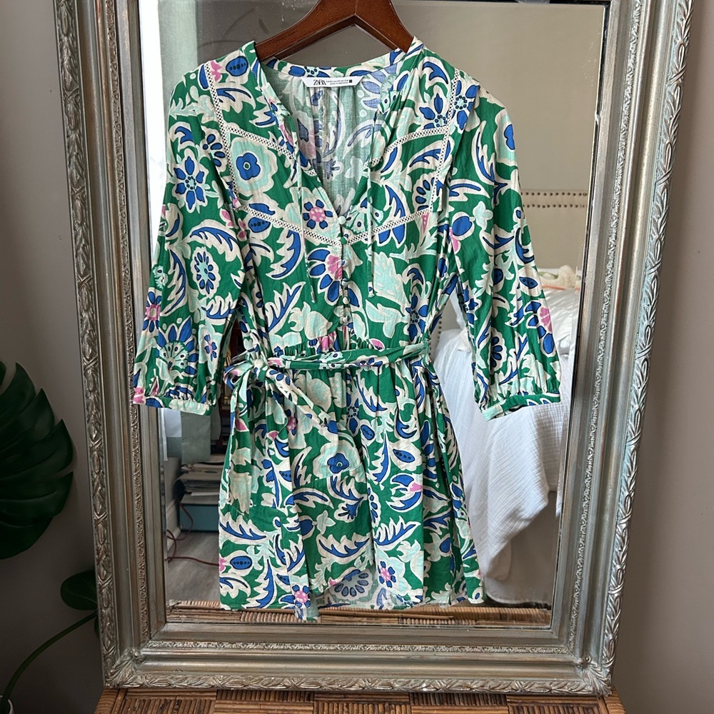 Colorful Floral Print Dress with Belt